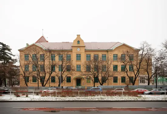 Škola Strašnice, po obnově, 2025 Škola Strašnice, po obnově, 2025