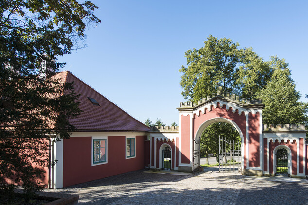 Karlova Koruna, domek zahradníka, po obnově