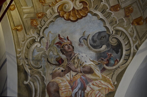 Domažlice, kostel Narození Panny Marie, nástropní malba, detail výjevu s názvem Afrika po restaurování