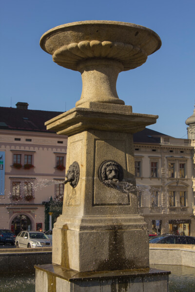 Klatovy, náměstí Míru. Kašna Klatovy, náměstí Míru. Kašna